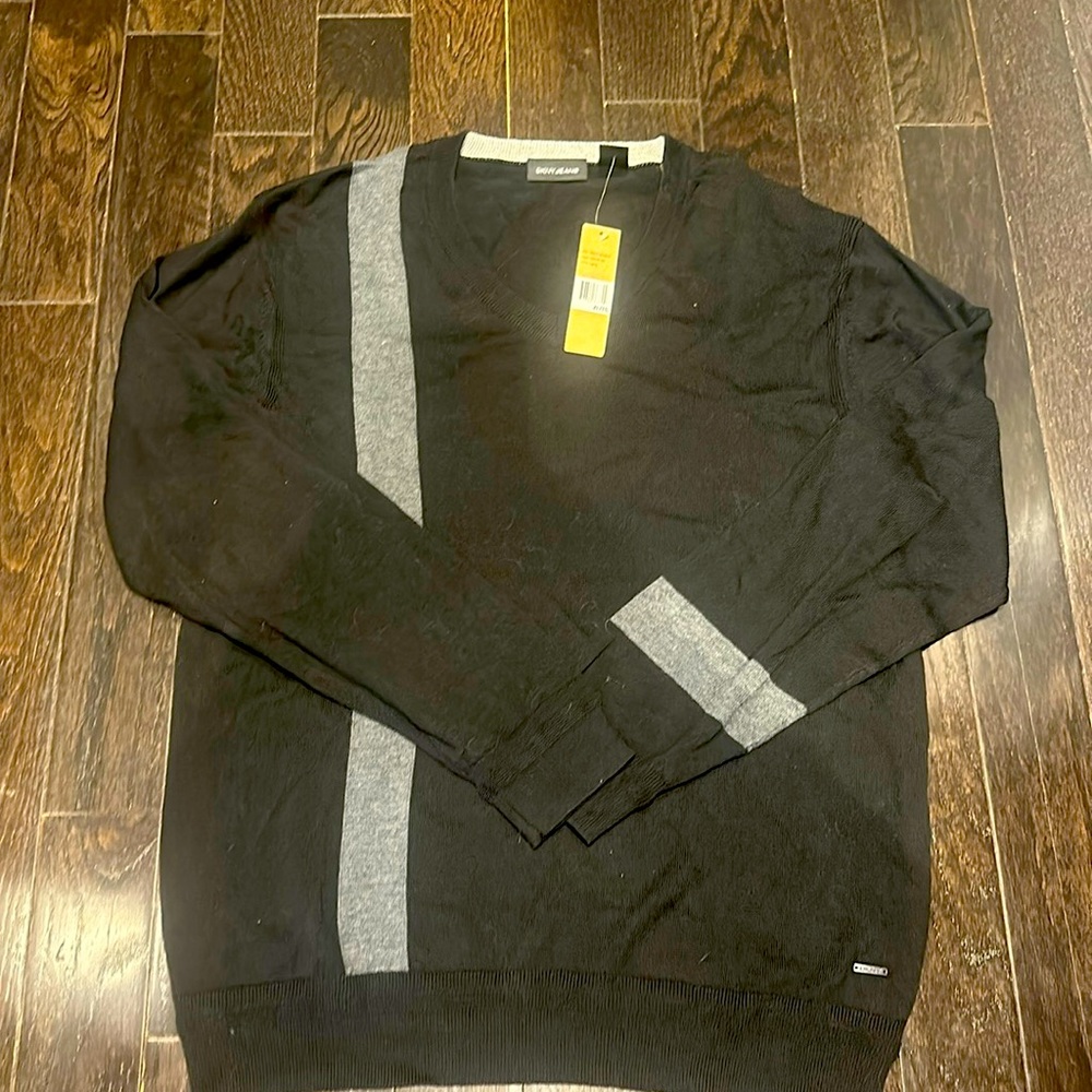 NWT DKNY sweater - XL